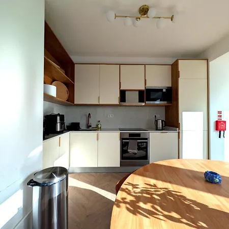 Dvnest - Premium 1br Designed For Remote Work Διαμέρισμα *