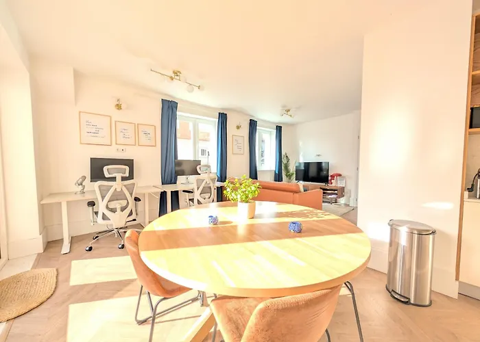 Apartamento Dvnest - Premium 1br Designed For Remote Work Oporto