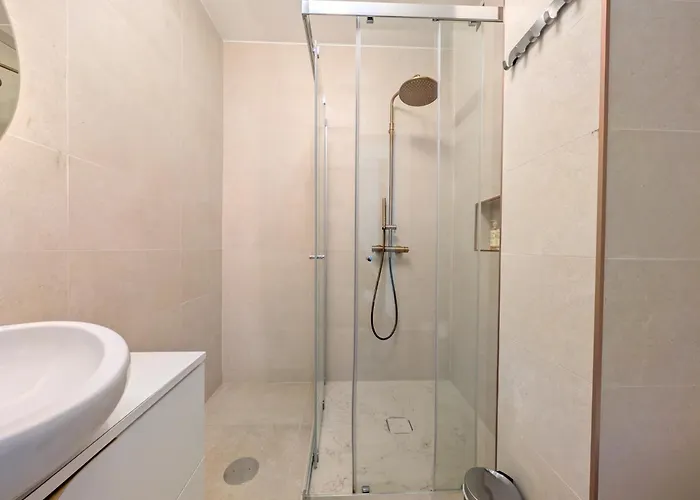 Dvnest - Premium 1br Designed For Remote Work דירה פורטו